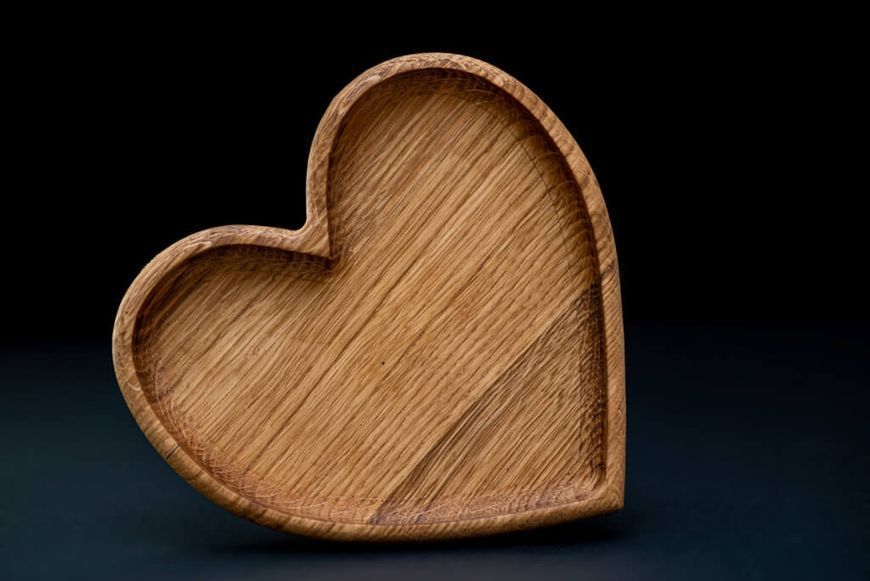 Дерев'яна тарілка "Серце" Woodbest 20х20 см А-1044 фото