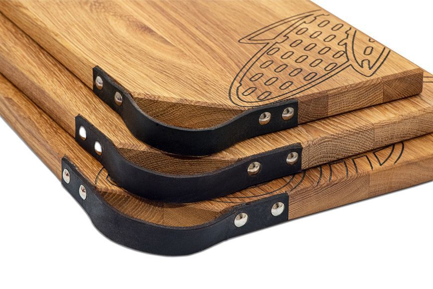 Набір кухонних дерев'яних обробних дощок з дуба Grill Woodbest, 3 предмета+підставка А-1034 фото
